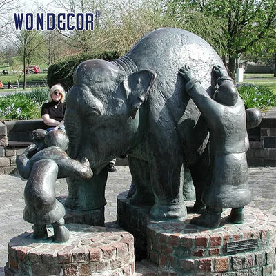 Zoo Decorated Custom Bronze Sculpture With Lovely Elephant 180cm