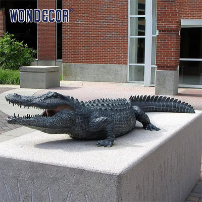 custom made outdoor garden amazing brass casting alligator sculpture