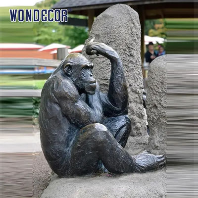 Human sized forest metal animal decoration bronze monkey statue