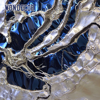 Smooth Stainless Steel Sculpture Metal Wall Art Customized Abstract Home Decoration