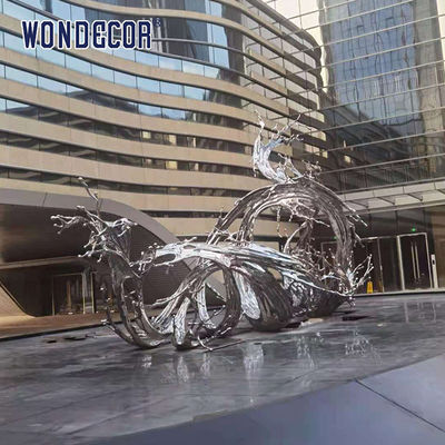 Large Scale Stainless Steel Sculpture Artists With Water Splashes In Outdoor Squares