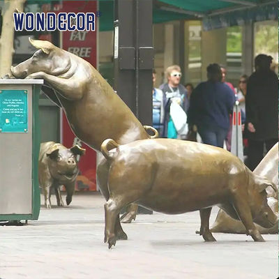 Large Animal Bronze Pig Sculpture Outdoor With Letter Design
