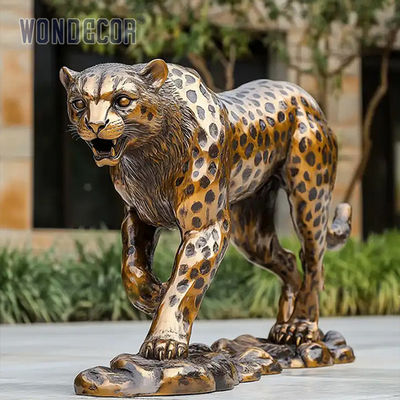 Casting Animal Lifelike Bronze Life Size Cheetah Statue For Outdoor