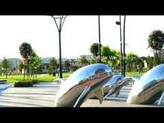 Rzeźba ze stali nierdzewnej