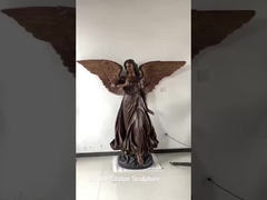 Rzeźba ze stali nierdzewnej